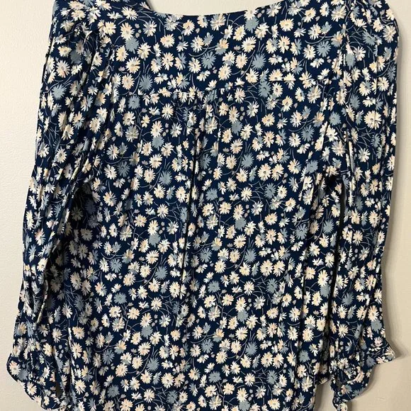 Tie-Sleeve Button-Down Top in French Floral - Picture 10 of 10